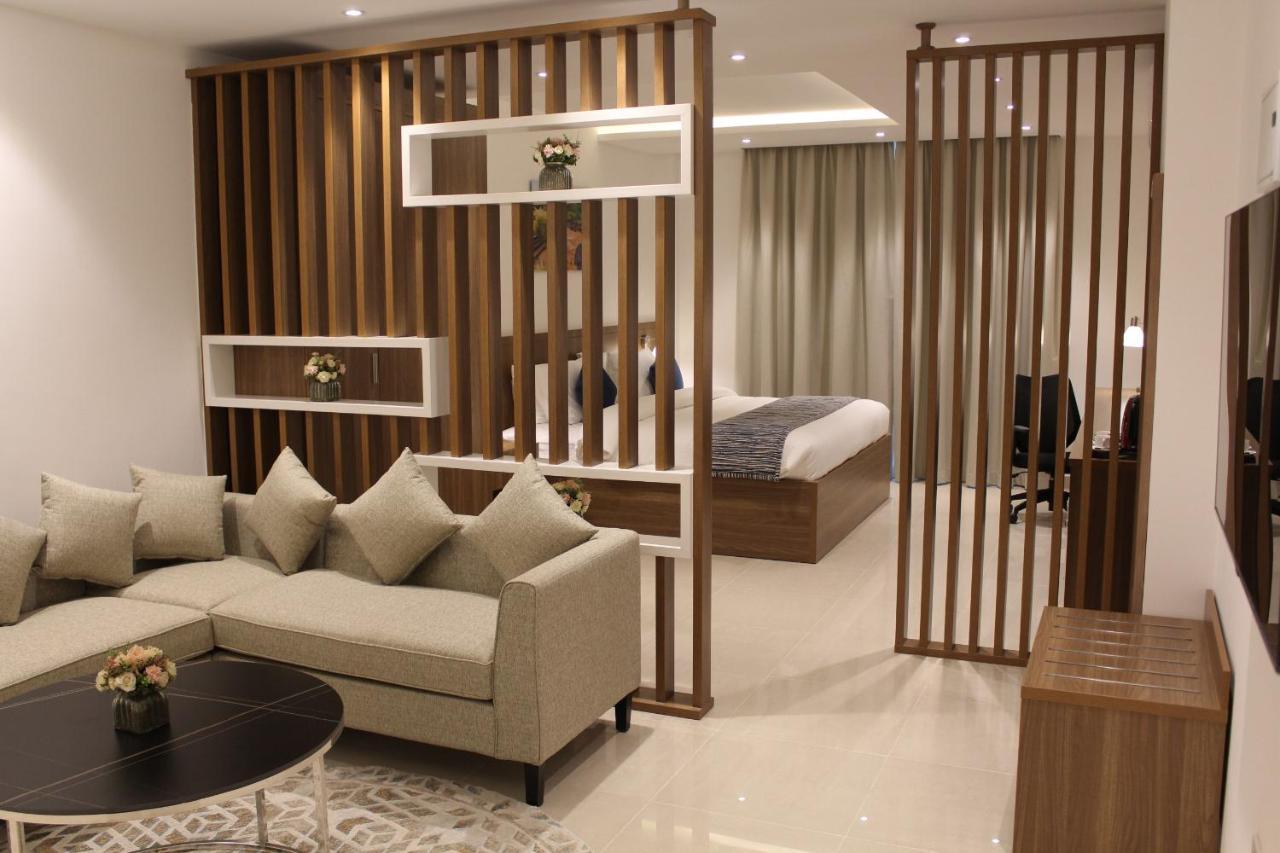 Duqm Express Hotel Bagian luar foto