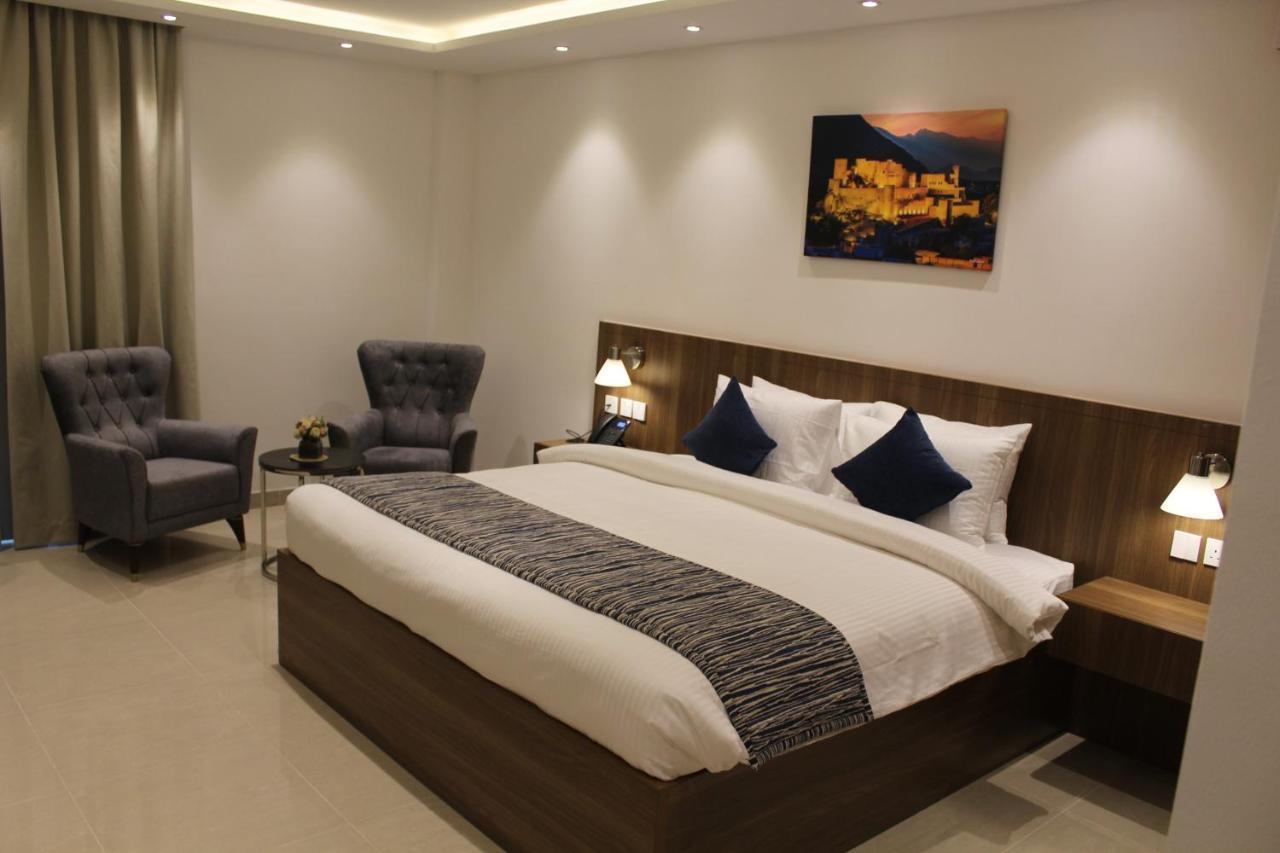 Duqm Express Hotel Bagian luar foto