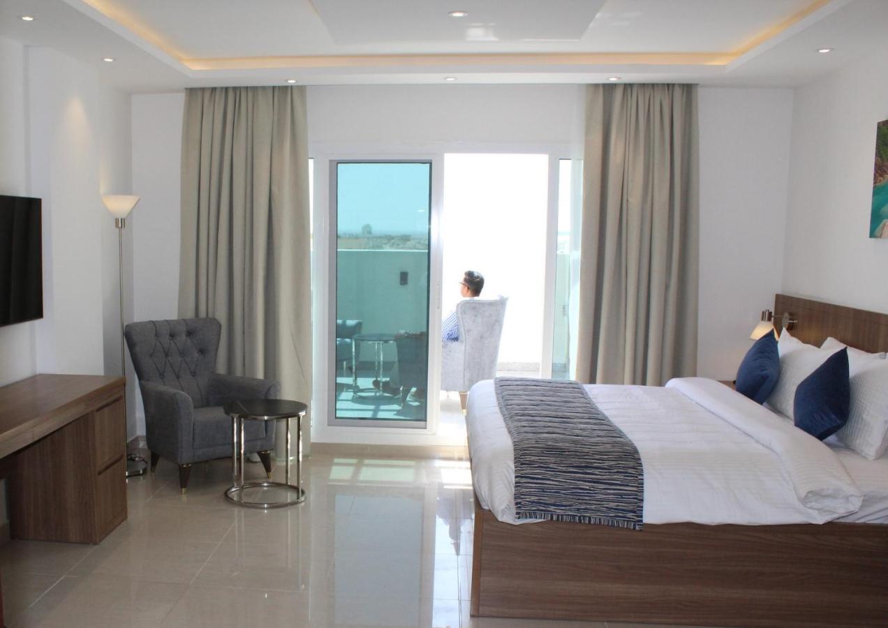Duqm Express Hotel Bagian luar foto
