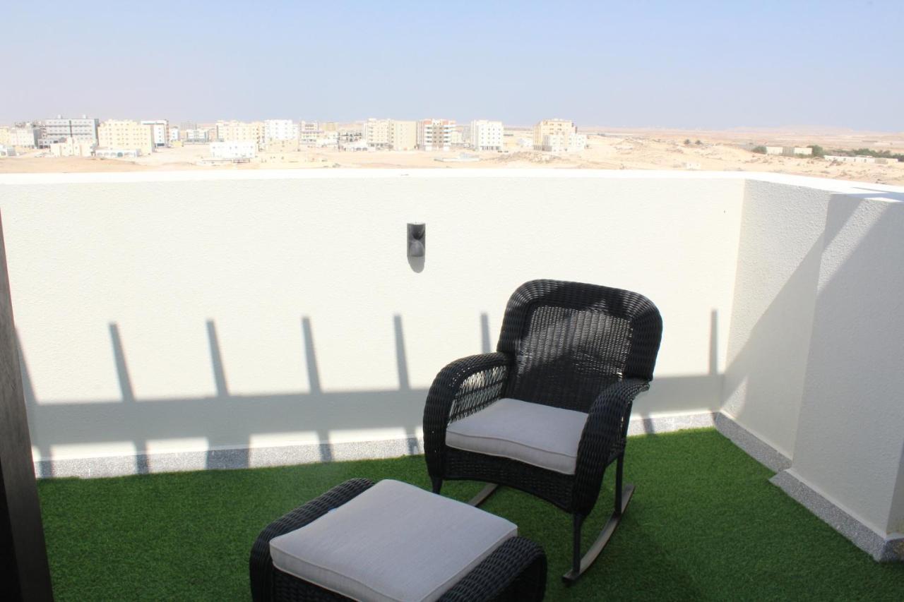 Duqm Express Hotel Bagian luar foto