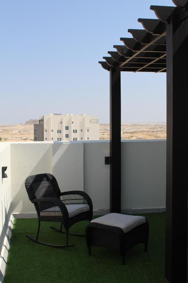 Duqm Express Hotel Bagian luar foto