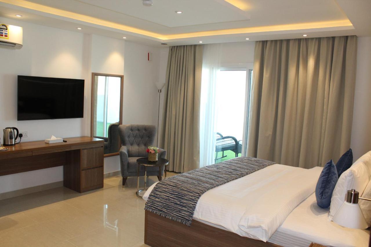 Duqm Express Hotel Bagian luar foto