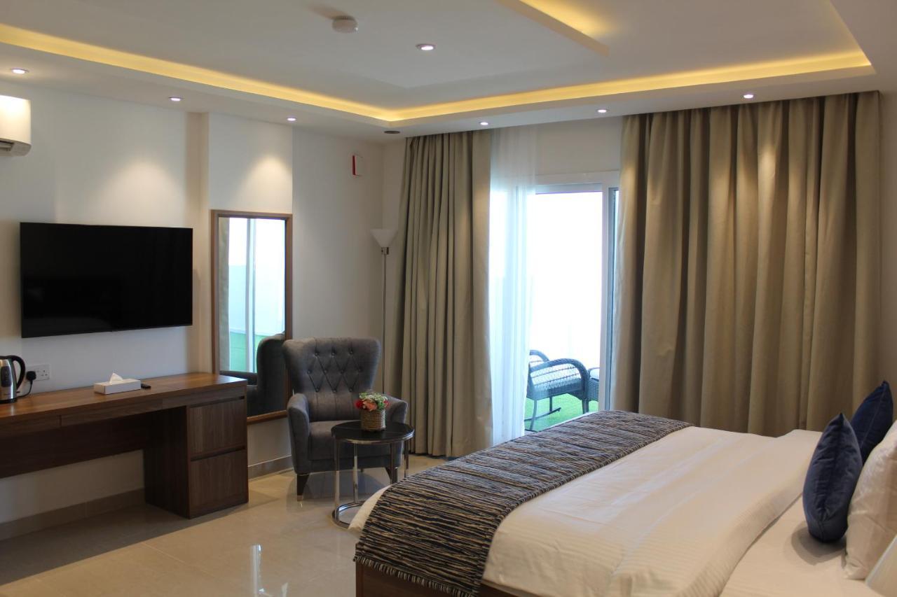 Duqm Express Hotel Bagian luar foto